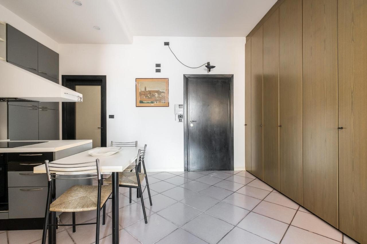 Torre Dell'Orologio Apartment By Wonderful Italy ボローニャ エクステリア 写真